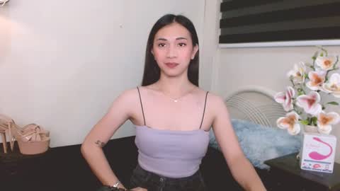 prettyakhira online show from February 7, 9:07 pm