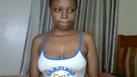 SaraCattra online show from October 12, 12:02 am