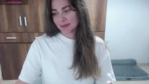 Maleja Alaros online show from October 14, 3:25 pm