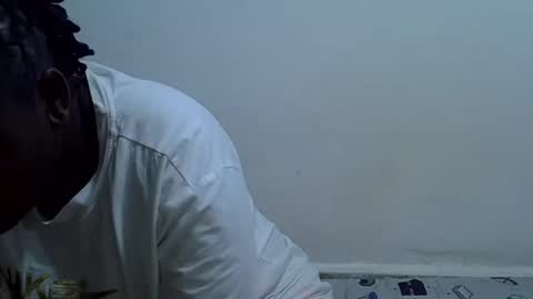 Snapshot of prettybooty1 chatting on October 7, 4:33 pm prettybooty1 online show from October 7, 4:33 pm