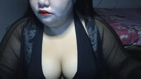 prettycarla online show from May 6, 12:25 am