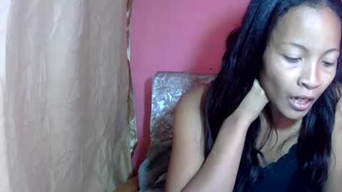 prettychoux online show from July 12, 8:37 am