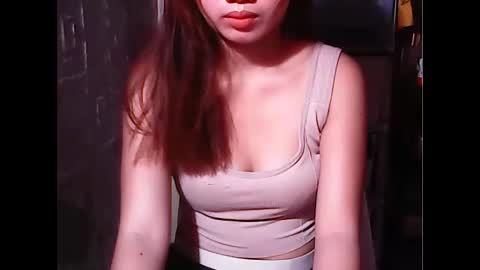 prettyjane23 online show from April 29, 9:20 pm