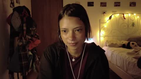 Juli online show from July 19, 12:35 am