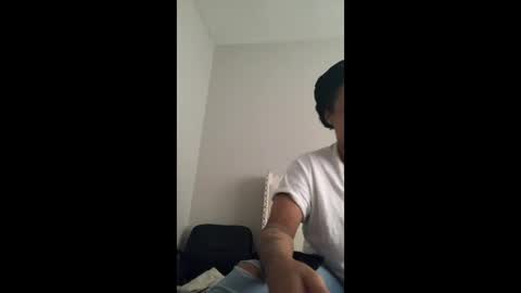 prettyred2026 online show from May 2, 2:42 pm