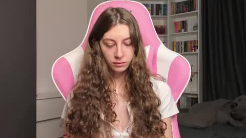 Sophie  next stream will be at Monday  i will wait you guys  online show from July 6, 5:35 am