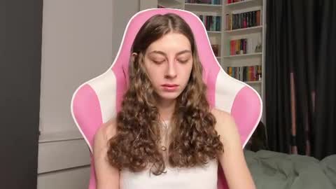 Sophie  next stream will be at Monday  i will wait you guys  online show from August 3, 6:17 am