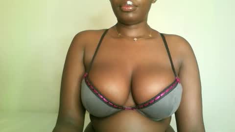 prettyvishy online show from April 30, 3:12 am