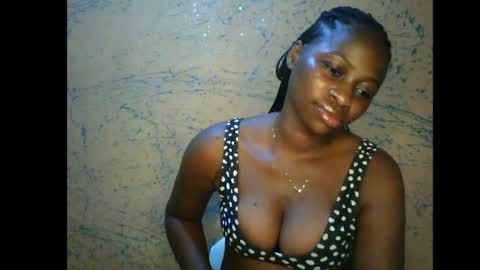 prettyxxpac online show from June 8, 1:28 am