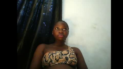 prettyxxpac online show from August 5, 10:32 am