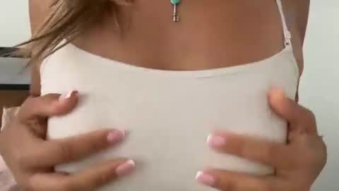 prettyyykittyyy22 online show from April 28, 12:20 pm