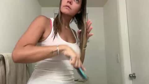 prettyyykittyyy22 online show from May 25, 12:53 am