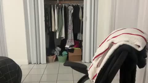 Snapshot of prettyyykittyyy22 chatting on September 24, 2:43 am prettyyykittyyy22 online show from September 24, 2:43 am