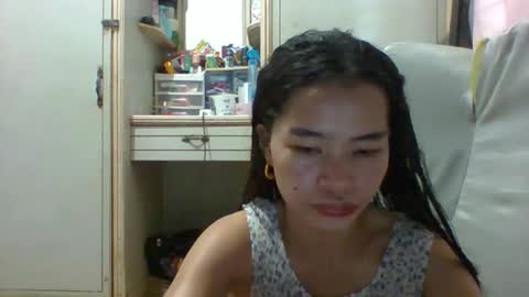 prety784828 online show from May 27, 2:19 am