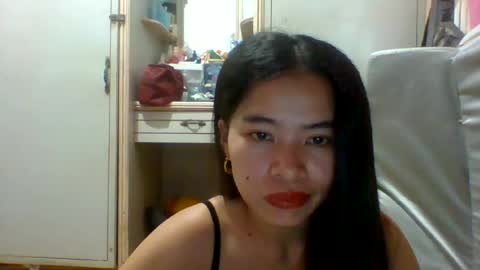 prety784828 online show from August 4, 8:09 am
