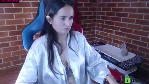 Leia online show from July 6, 3:03 pm