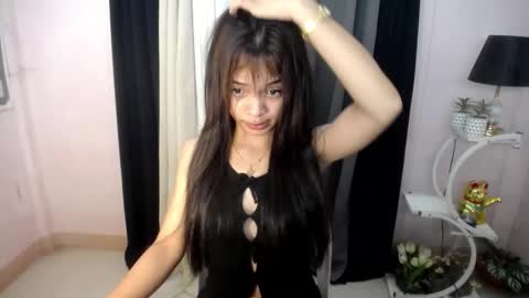 Cutie Princess online show from April 6, 7:04 pm