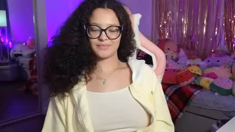 Amber online show from February 8, 12:09 pm