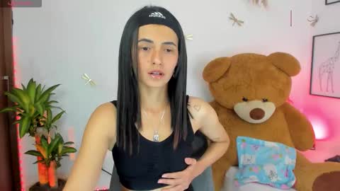 princessluna_14 online show from January 10, 10:47 pm