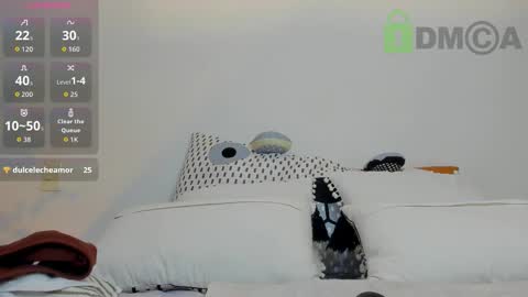 princessmariana25 online show from November 18, 8:21 pm