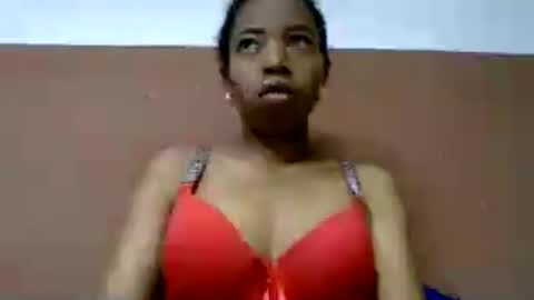 prisca880319 online show from July 23, 3:04 am