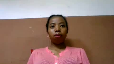 prisca880319 online show from July 22, 12:17 pm