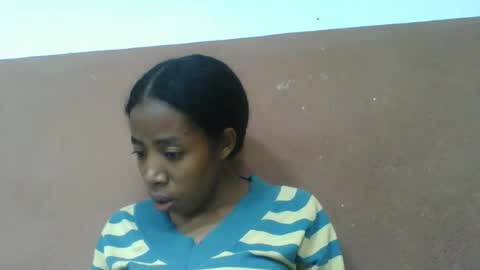 prisca880319 online show from July 31, 7:42 am