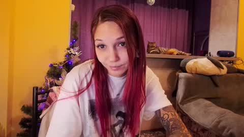 LUCY -----    online show from December 29, 7:11 pm