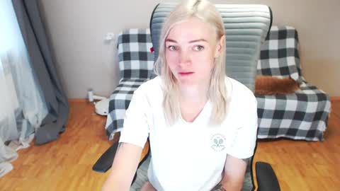 Polly online show from September 11, 4:46 am