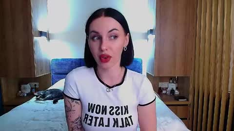 Julia online show from May 20, 4:15 pm