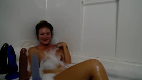 Purple online show from September 18, 3:32 pm