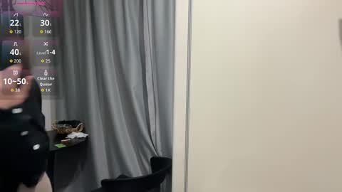 Zendaya online show from March 6, 3:23 am