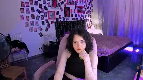 pussy_all_night online show from June 26, 3:57 pm