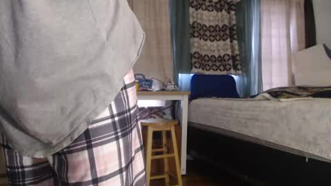 putiputi4u online show from January 13, 6:49 pm