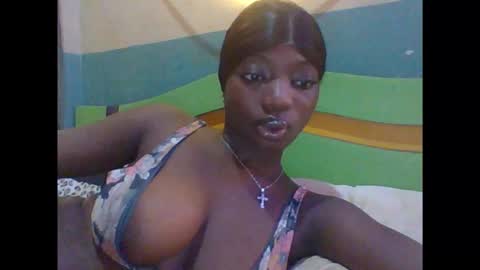 ora online show from November 9, 10:44 am