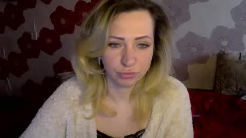 Queen Daenerys online show from February 22, 12:51 pm