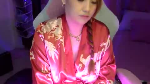 QueenHennessy online show from March 13, 6:53 pm