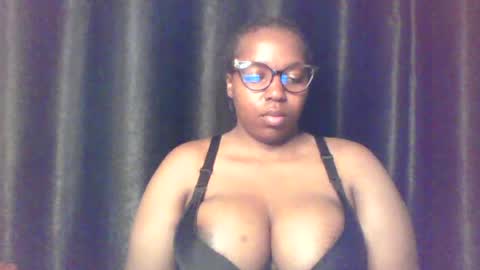 QUEEN online show from July 17, 4:39 am
