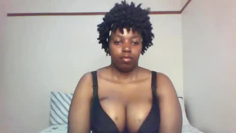 QUEEN online show from February 17, 12:43 am