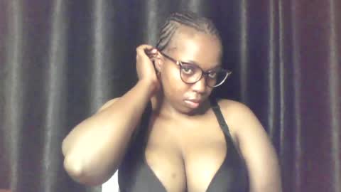 QUEEN online show from June 17, 3:52 am