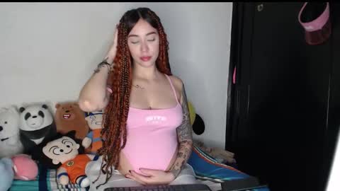 queen_of_m111lk online show from October 30, 2:14 am