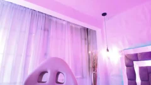   online show from June 23, 12:14 pm