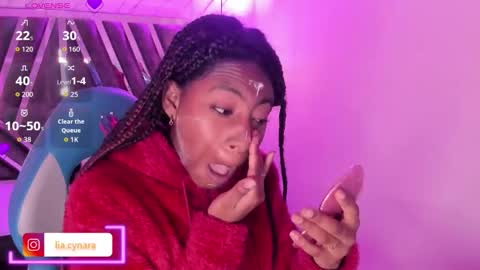   online show from October 3, 11:59 am