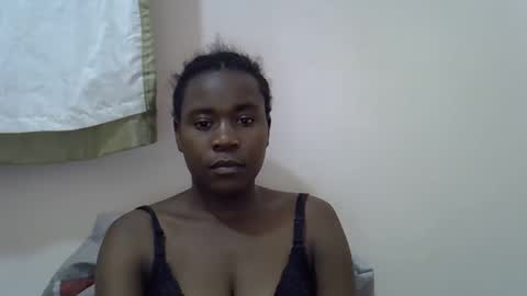 Snapshot of queen_sly chatting on October 11, 9:28 pm queen_sly online show from October 11, 9:28 pm