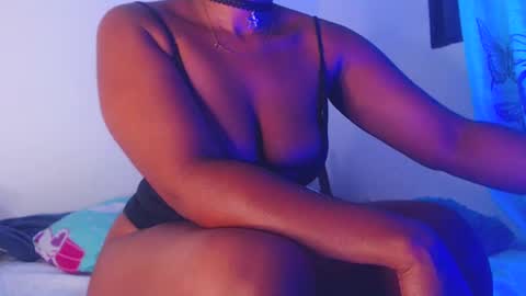 Snapshot of queenalya_ chatting on September 21, 2:54 am Ahlya online show from September 21, 2:54 am