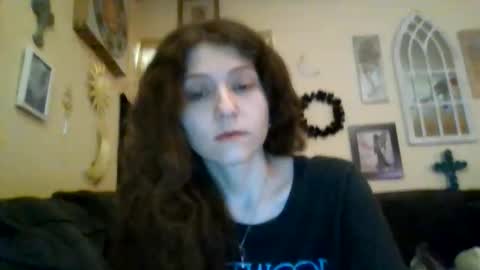queencrimsonlvx online show from June 11, 2:53 am