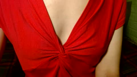 queenoftenderness online show from June 14, 8:09 pm
