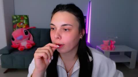 Patricia online show from October 24, 5:53 pm