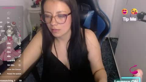 queenrose94 online show from June 20, 9:51 pm