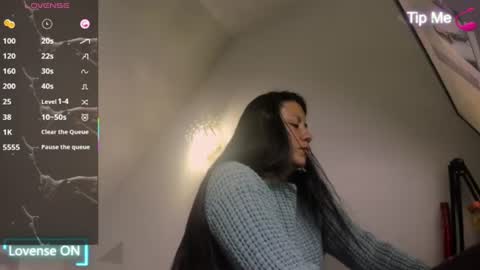 queenrose94 online show from July 22, 9:27 pm